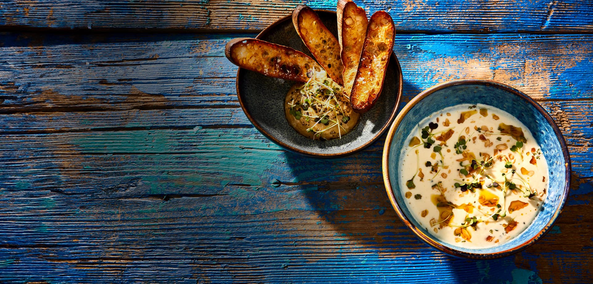 aardappel-uiensoep_met_porcini_paddestoelensaus_-_aviko_foodservice