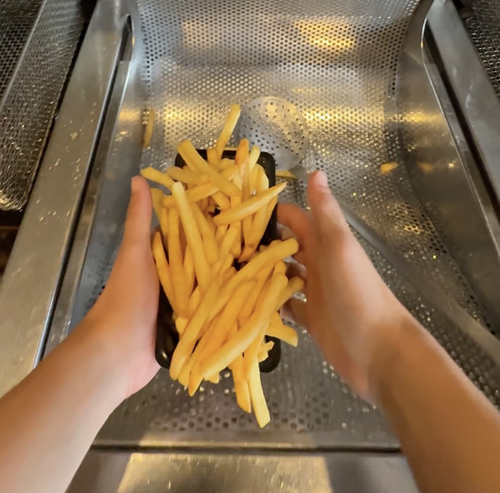 Snack-Plaza-Friet-bakken-bezorgen